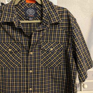 NWOT St. John's Bay Plaid Short Sleeve Button-down